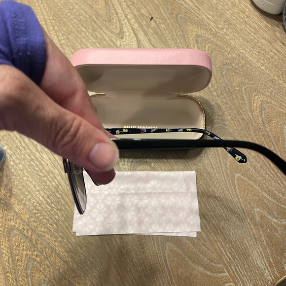 Kate Spade Black Cat-Eye Sunglasses - Picture 4 of 8